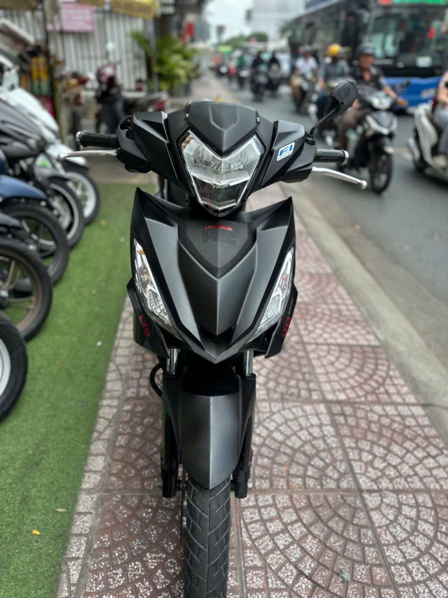 HONDA WINNER V1 150 – 2018 – CÔN TAY THỂ THAO, VẬN HÀNH MẠNH MẼ BS 59C1-90367